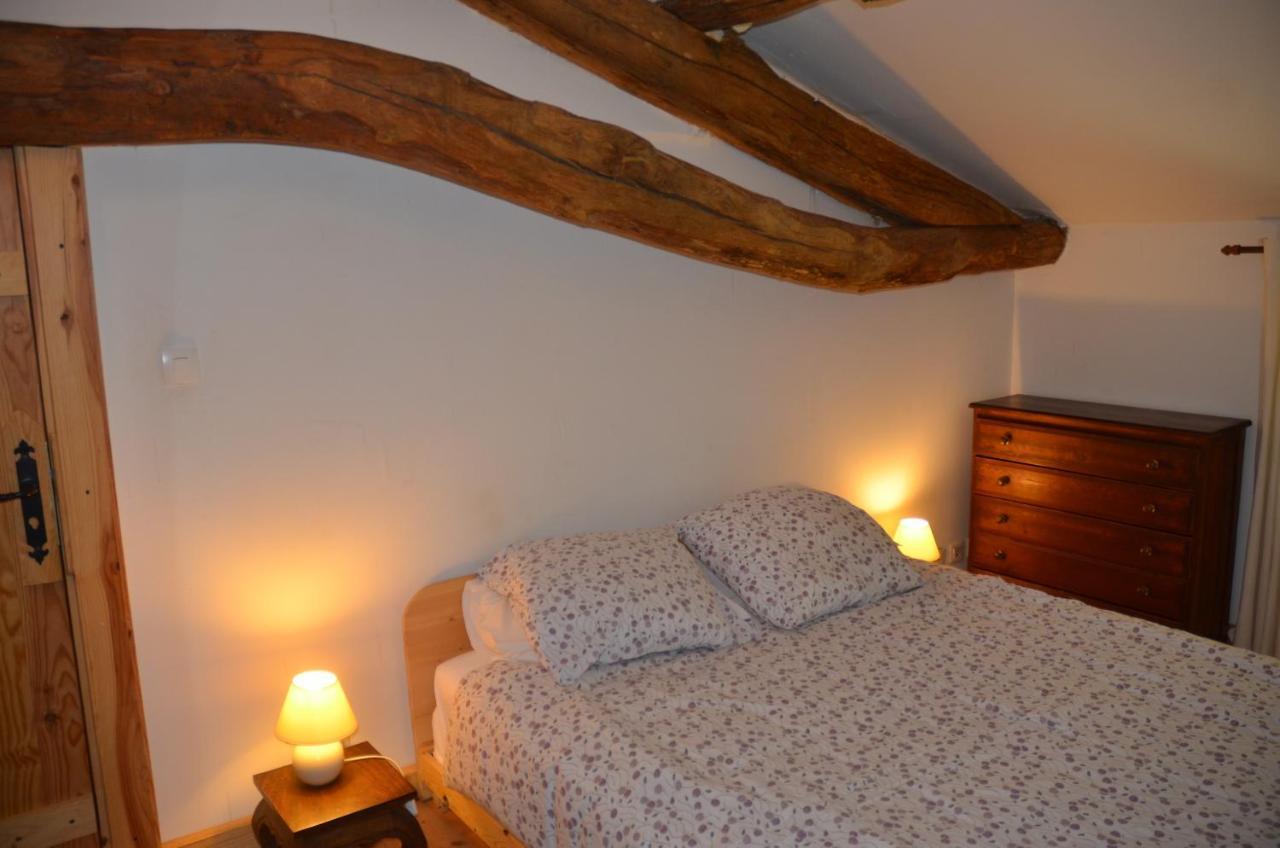 Katy'S Barn Villa Saint-Aulaye-Puymangou Eksteriør bilde