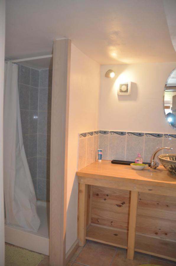 Katy'S Barn Villa Saint-Aulaye-Puymangou Eksteriør bilde