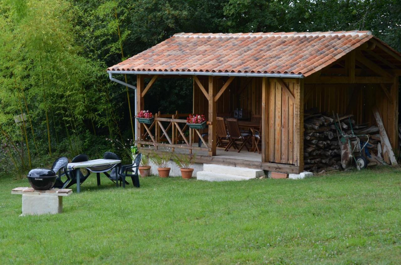 Katy'S Barn Villa Saint-Aulaye-Puymangou Eksteriør bilde