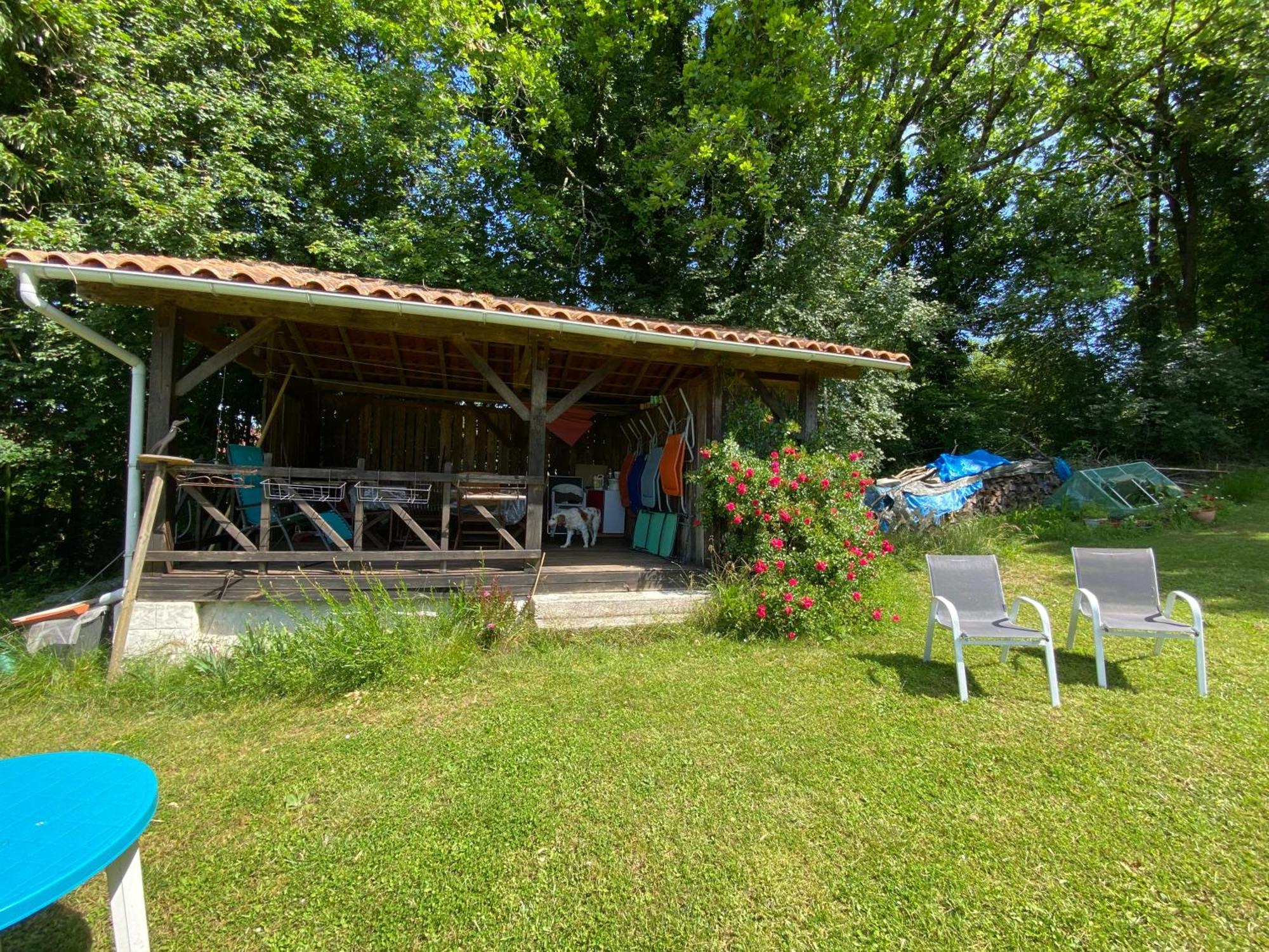 Katy'S Barn Villa Saint-Aulaye-Puymangou Eksteriør bilde